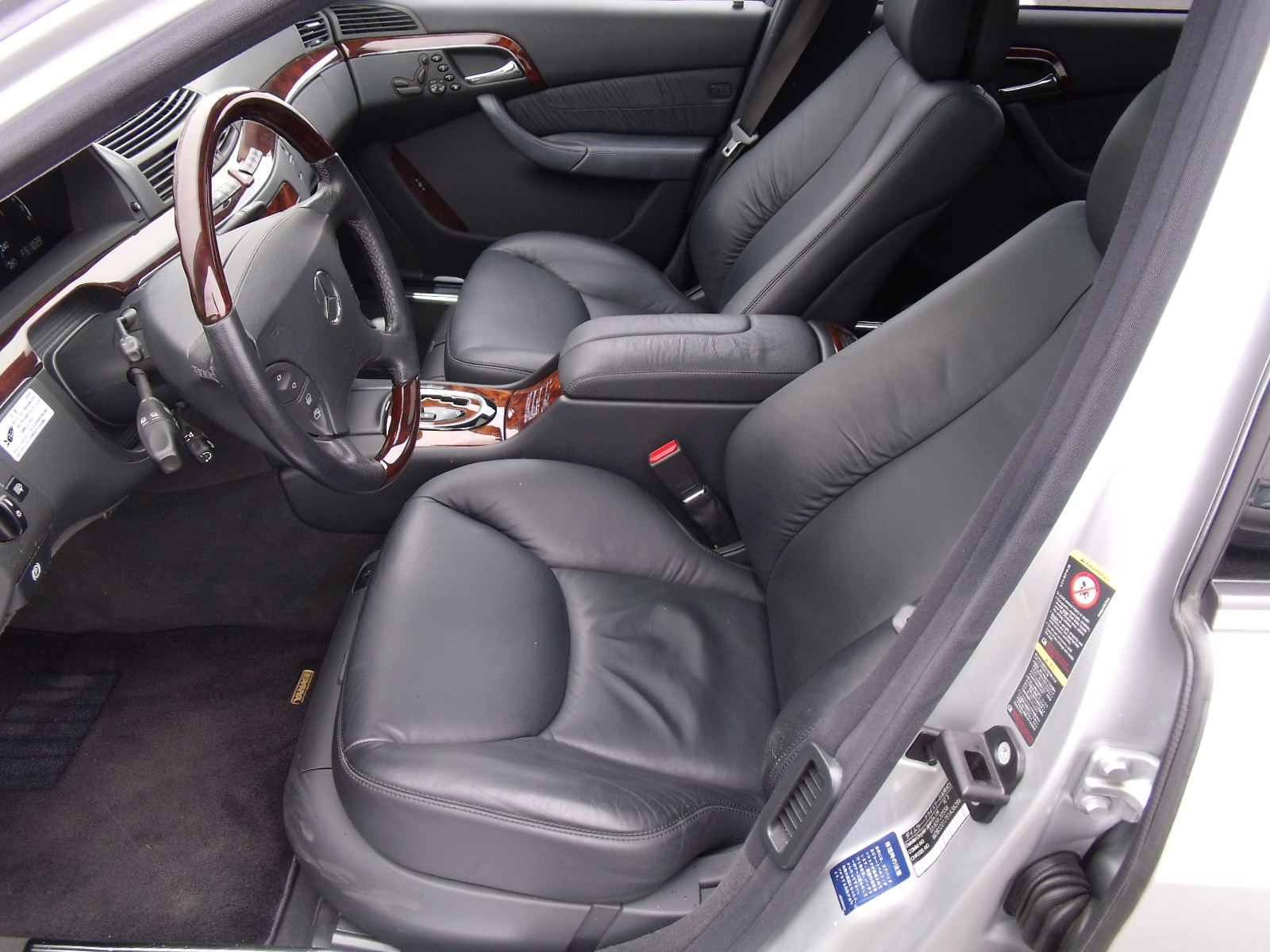 ベンツ　Sクラス　S500L 後期型 ブリリアントシルバー 左ハンドル