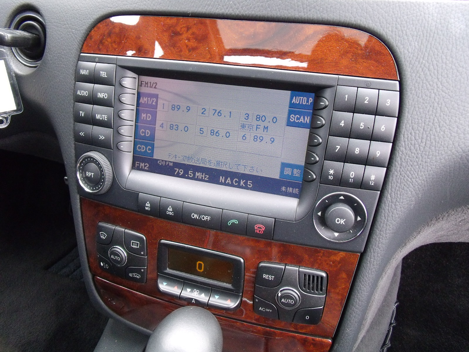 ベンツ　Sクラス　S500L 後期型 ブリリアントシルバー 左ハンドル